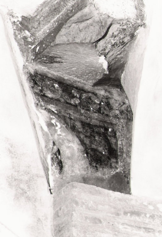 motivi decorativi e figure (dipinto, frammento) - ambito romano (sec. XII)